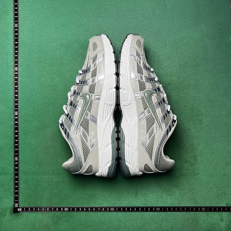 YZ Batch WM Nike ZL 0.8
