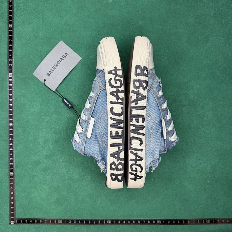TT Batch Balenciaga Paris