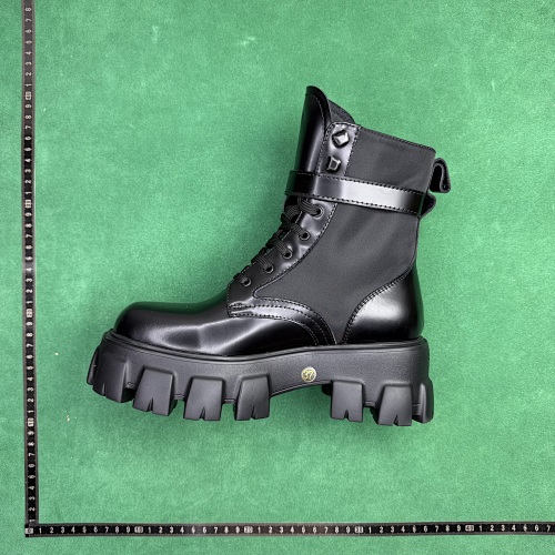 TT Batch Prada Monolith