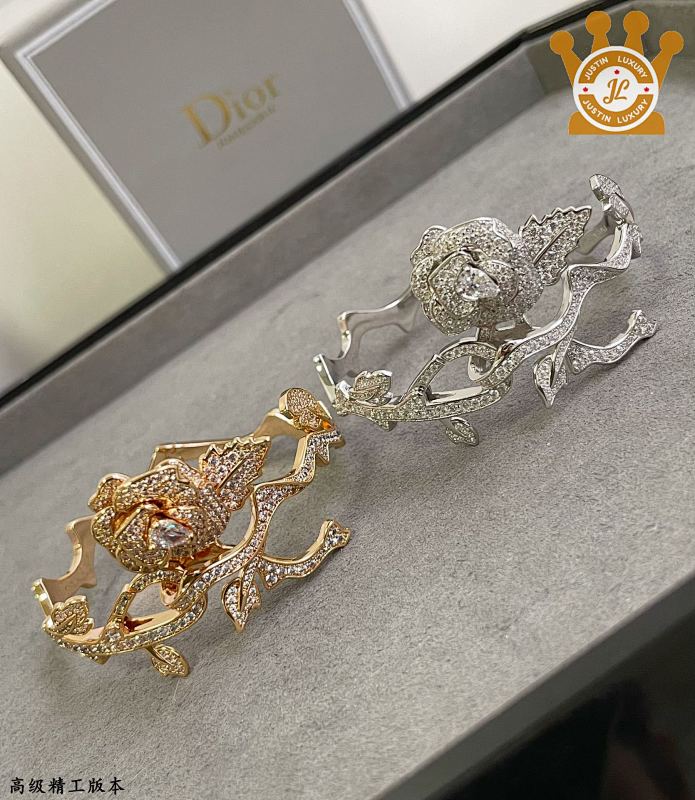 Dior Bangle
