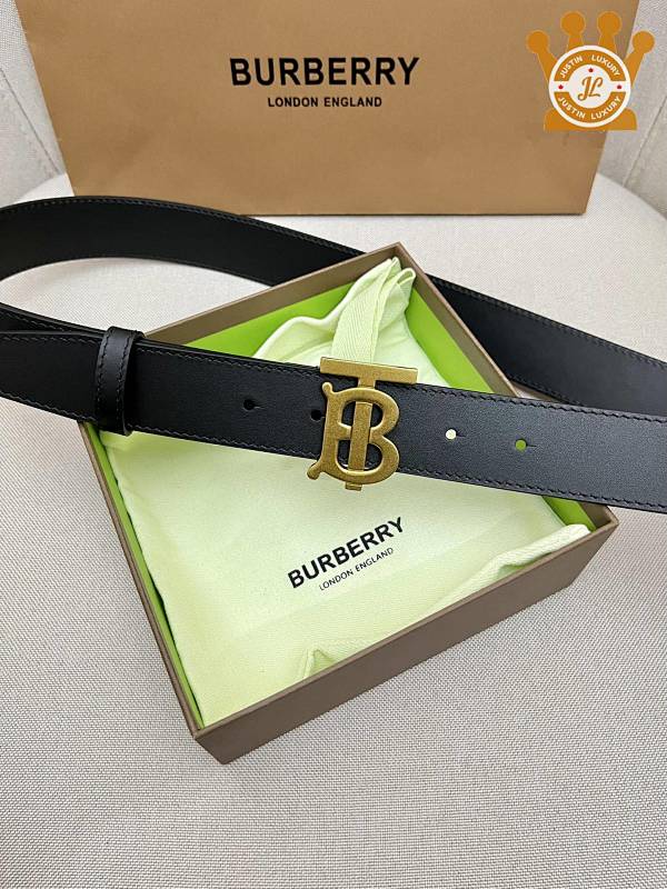 Burberry Leather Belt