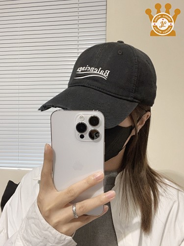 Burberry Cap
