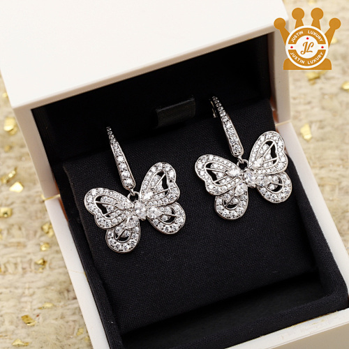 De Beers Stud Earring