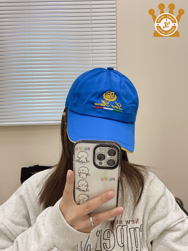 Loro Iana Cap