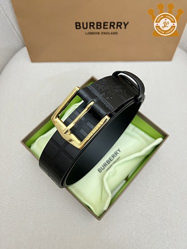 Burberry Leather Belt
