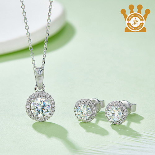 0.5 Carat Grade D