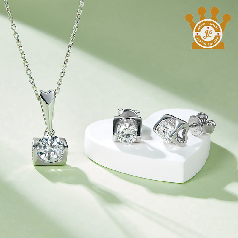 0.5 Carat Grade D