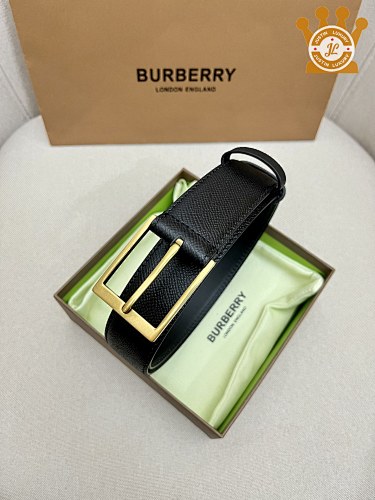 Burberry Leather Belt