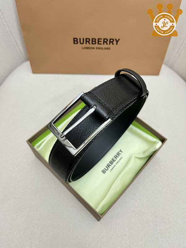 Burberry Leather Belt