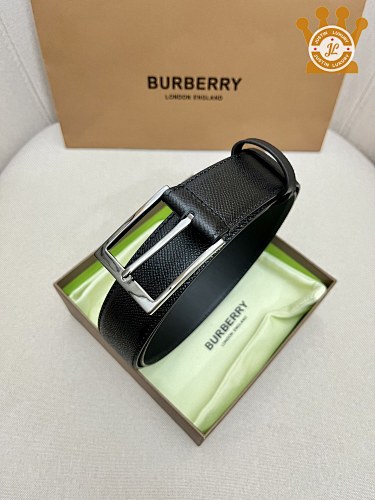 Burberry Leather Belt