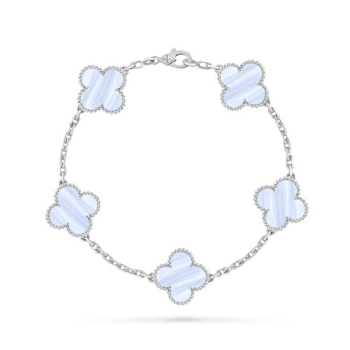 Van Cleef & Arpels Click On Chat Via