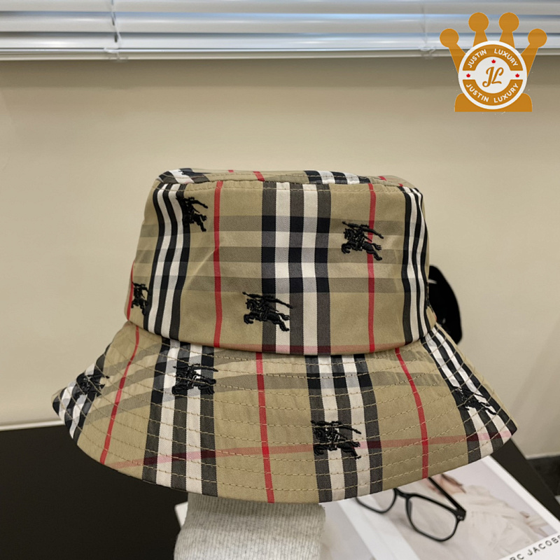 Burberry If You Have Any Questions Or Need To Know More About Our Products Please Feel Free To Cont