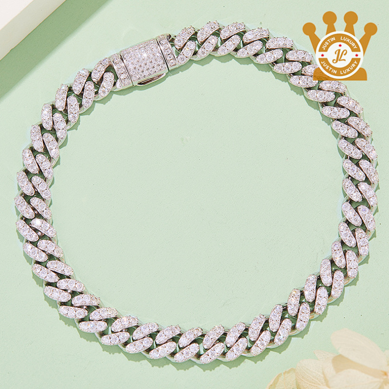 Ugba Silver Mossanite Cube Chain