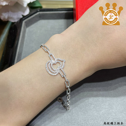 Qeelin Bracelet