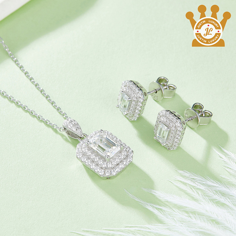 0.5 Carat Grade D