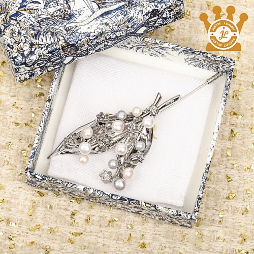 Dior Brooches