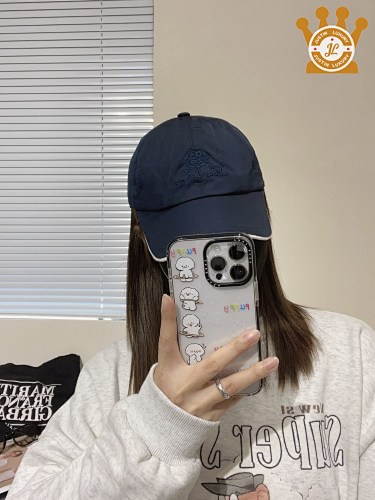 Loro Iana Cap