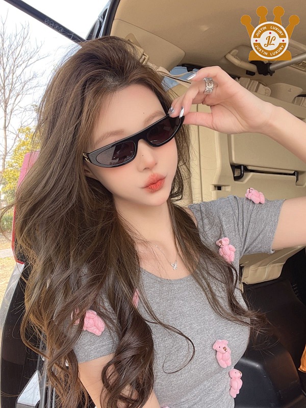 Miumiu Sunglasses