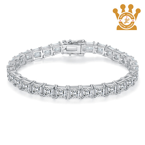 Uwqe Silver Mossanite Tennis Bracelet