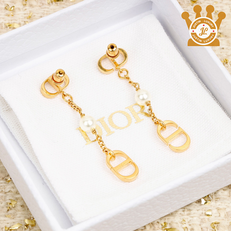 Dior Stud Earring