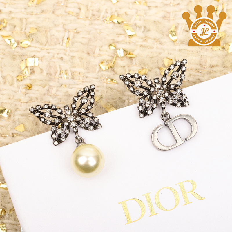 Dior Stud Earring