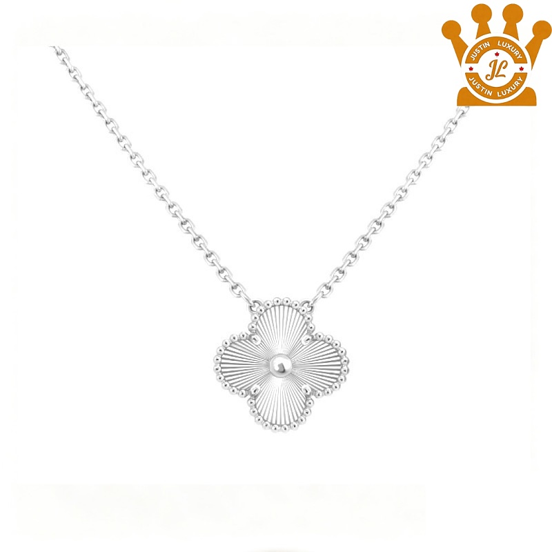Van Cleef & Arpels A Href On Chat Via A