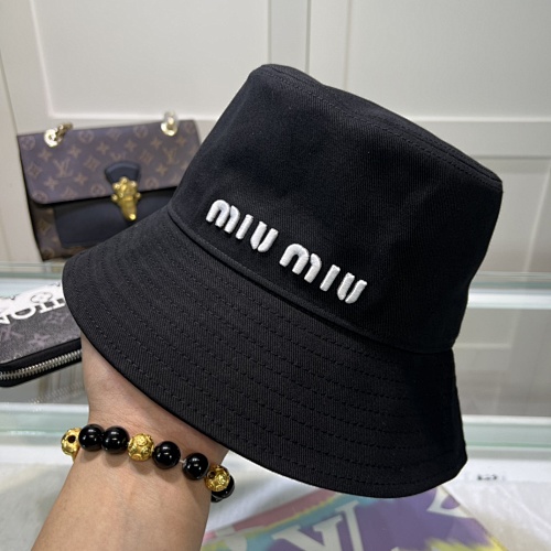 MiuMiu Cap