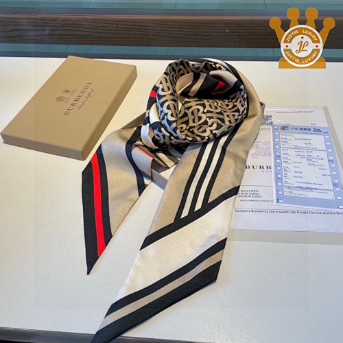 Burberry Burburry Scarves