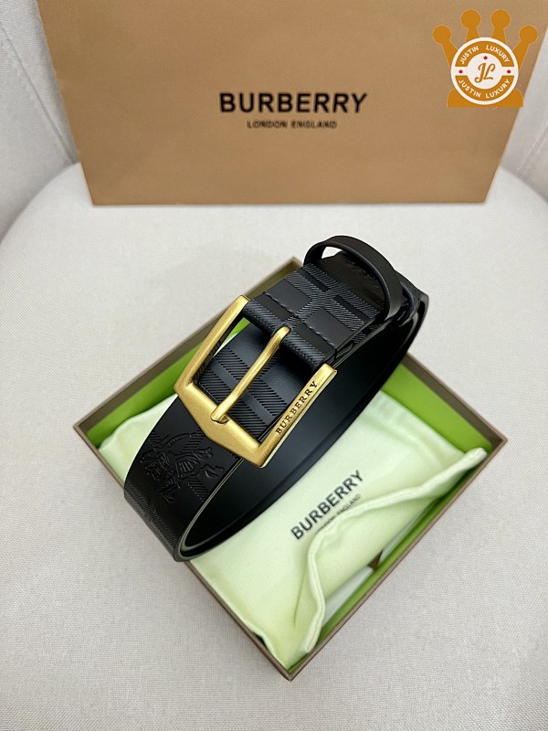 Burberry Leather Belt