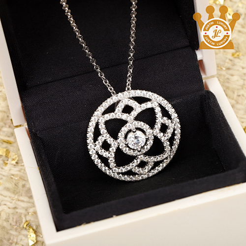 De Beers Necklaces