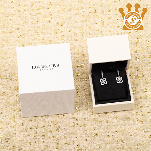 De Beers Stud Earring