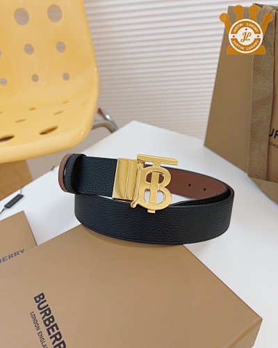 Burberry Leather Belt