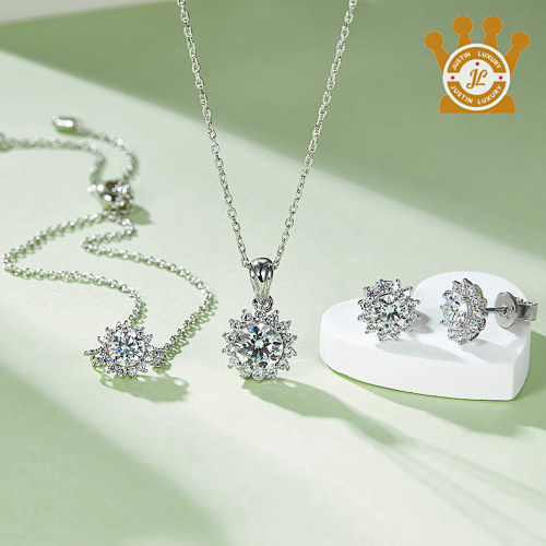 0.5 Carat Grade D