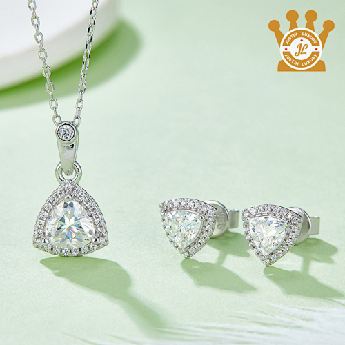0.5 Carat Grade D