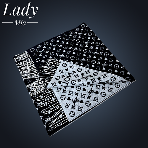 Louis Vuitton Autumn And Winter Scarves