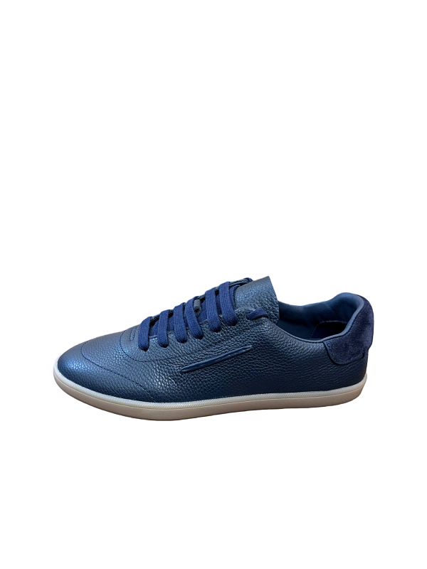 Suede Sneakers Of The SeasonItem ID