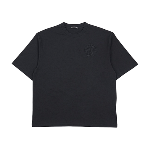 Horseshoe Chain Embroidered Round Neck Short Sleeve
