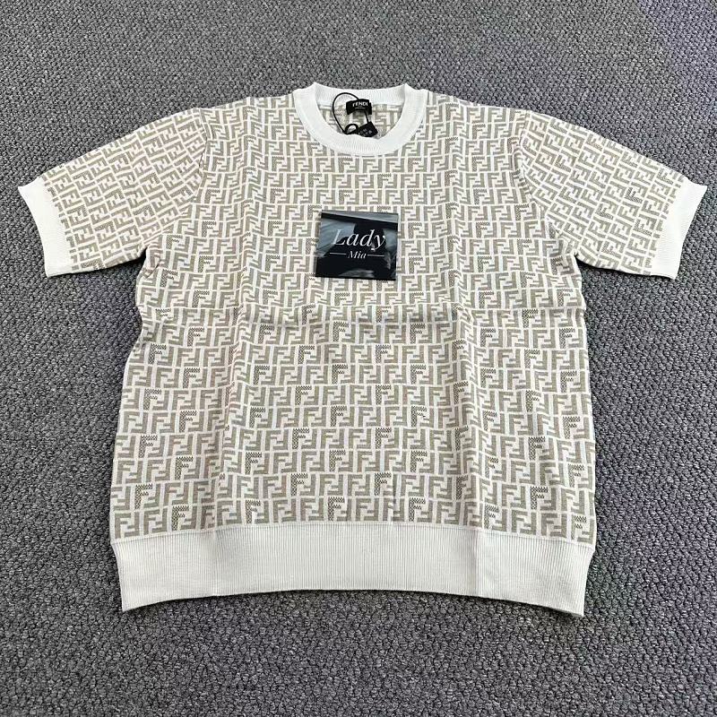 Sizes S-M-L-Xl