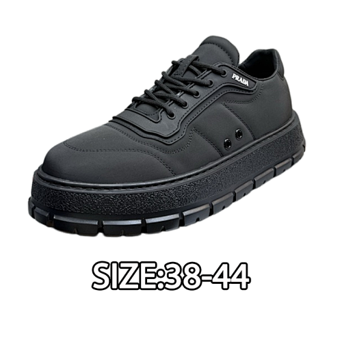 Men's Footwear Bestseller From The Boutique Counter. Synchronized With The Official Websit