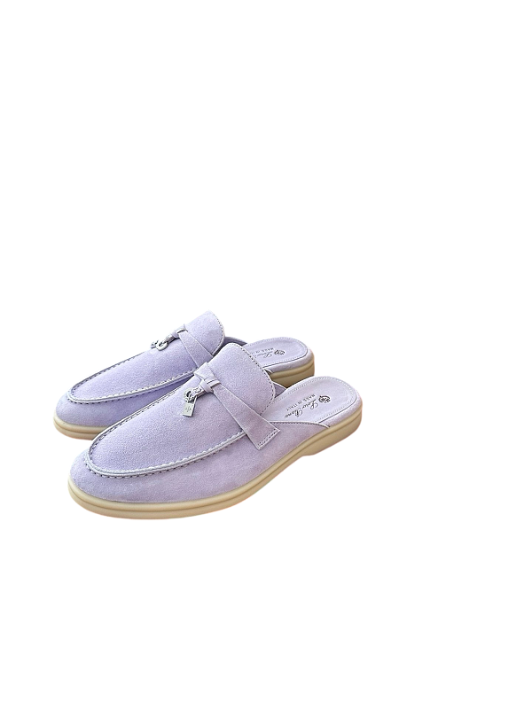 Classic Summer Charms Walk Mocatin Half DragItem ID