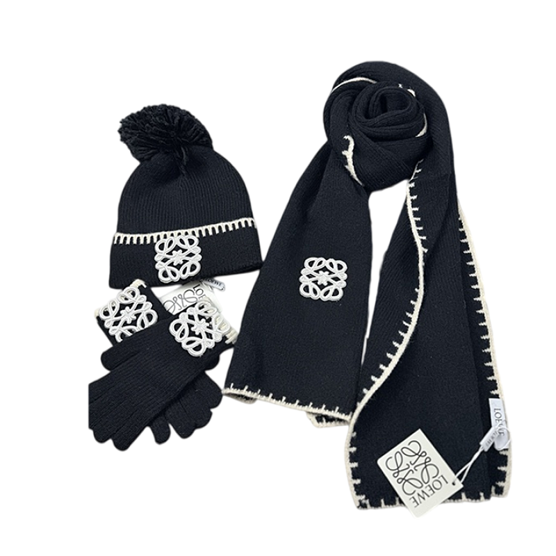 Three-Piece Set