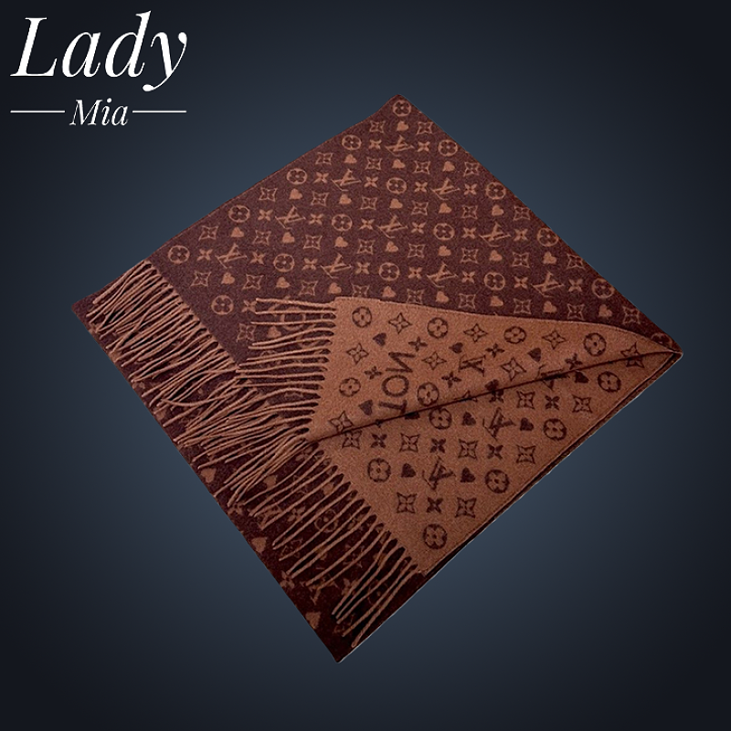 Louis Vuitton Autumn And Winter Scarves
