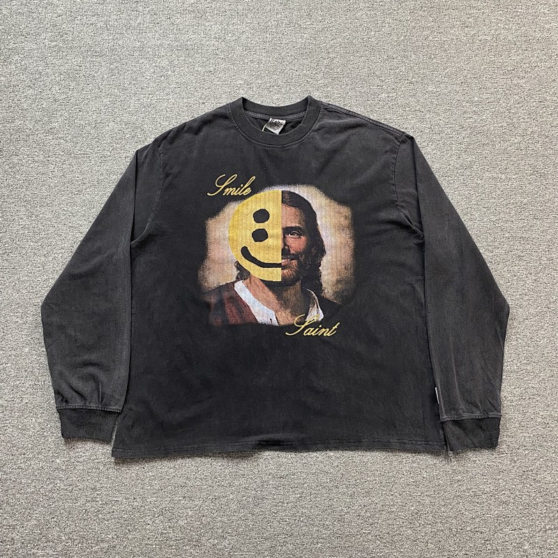 Saint T-shirt