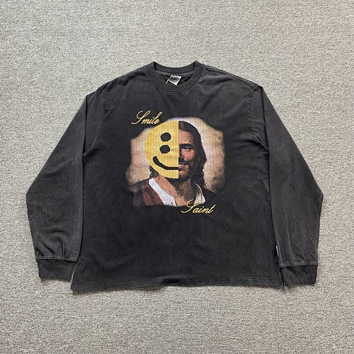 Saint T-shirt