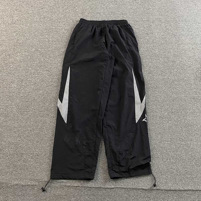 Mertra Pants
