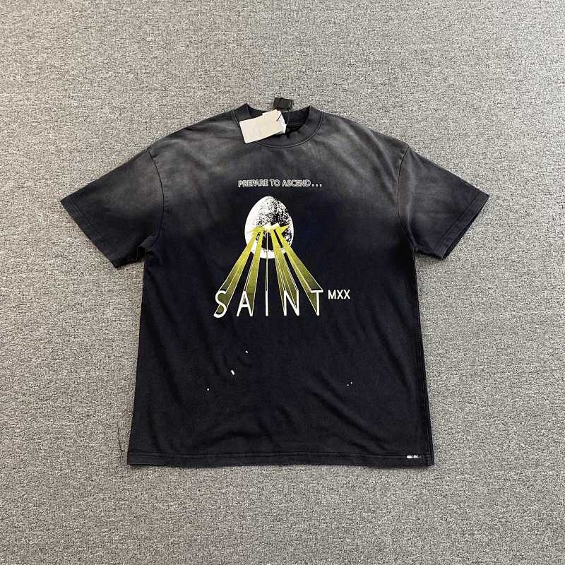 Saint T-shirt