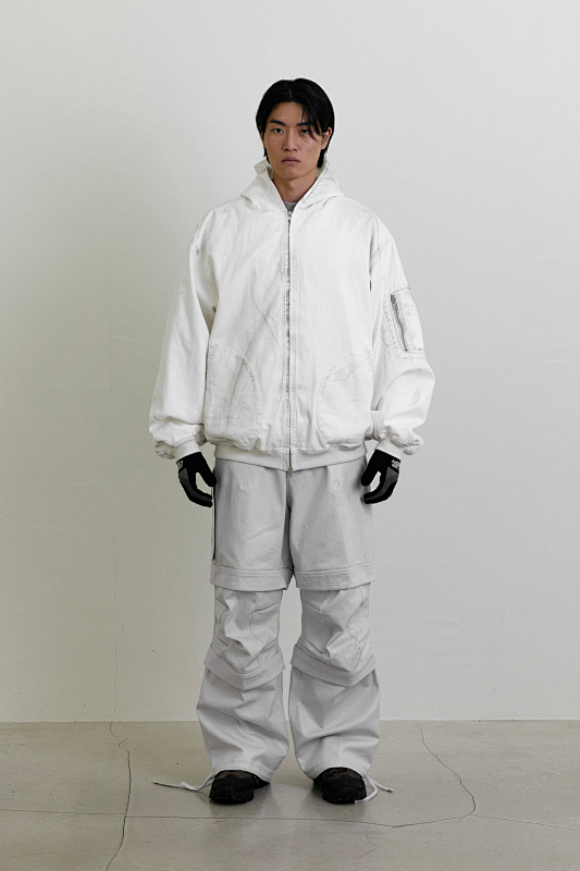 Far.archive Jacket