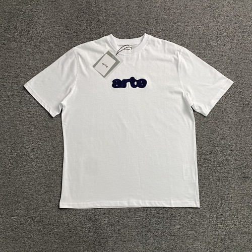 Art Arte Blur Embroidery T-shirt
