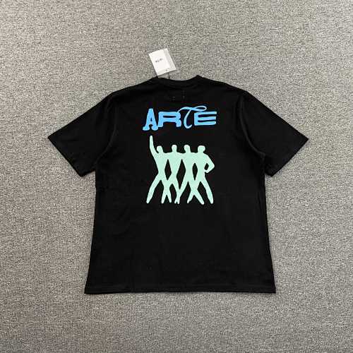 Art Arte Blur Embroidery T-shirt