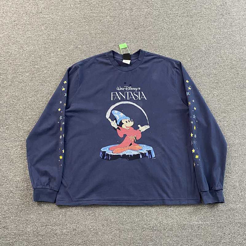 Saint T-shirt